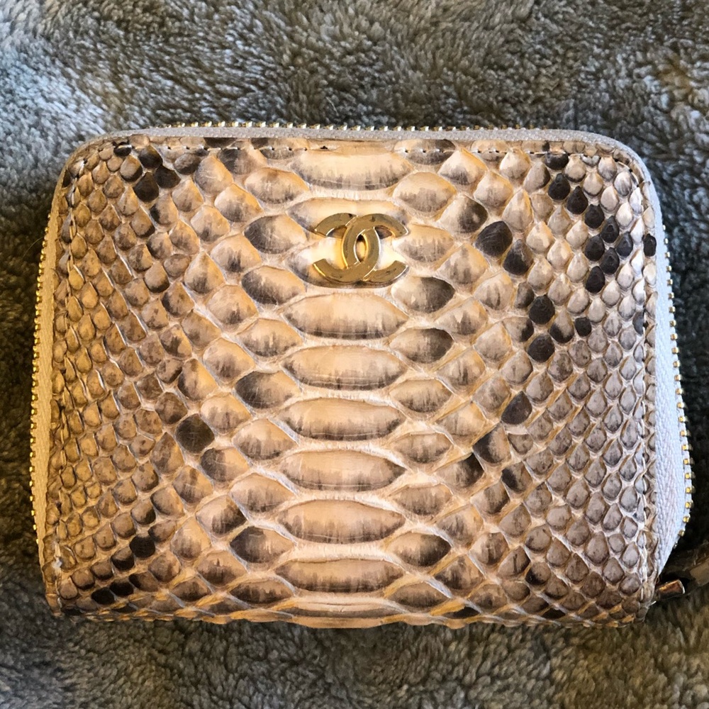 Chanel Alligator Skin Wallet / Authentic